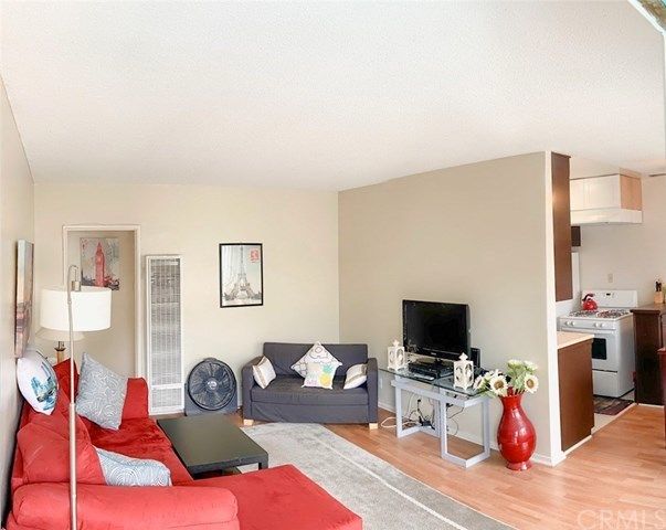 $285,000 | 1101 East Ocean Boulevard, Unit 16, Long Beach, CA 90802