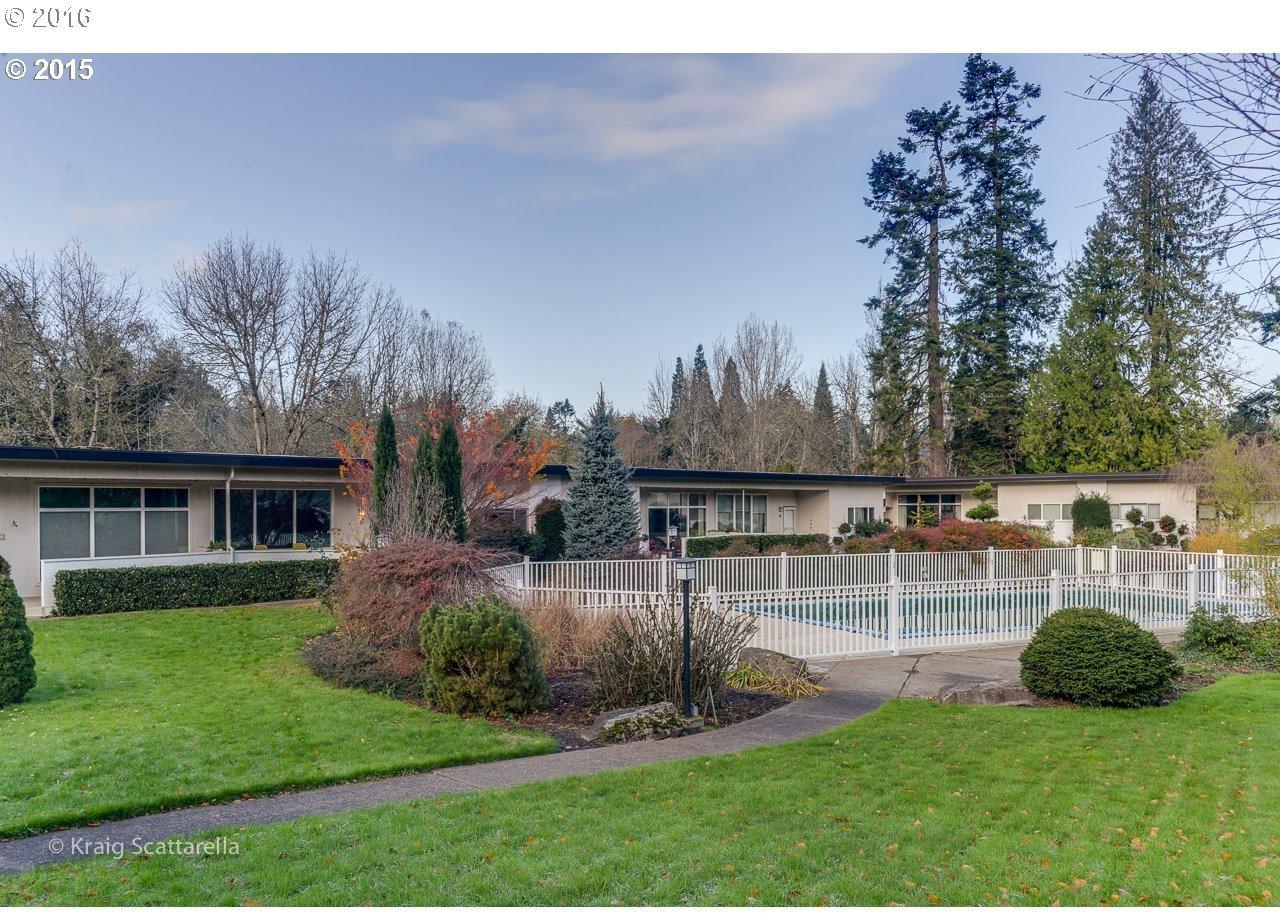 5225 Southwest Oleson Road Portland, OR 97225 - Photo 21 of 23 Gallery Image 21