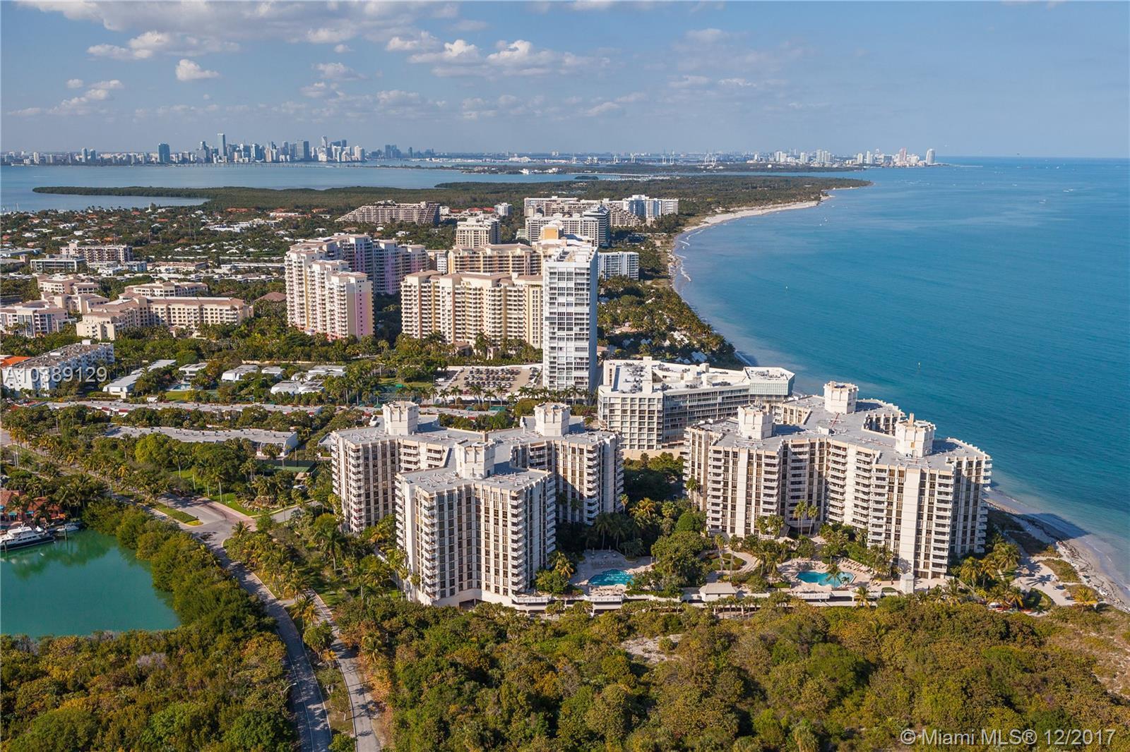 1121 Crandon Boulevard, Unit F1102 Key Biscayne, FL 33149 - Photo 26 of 28