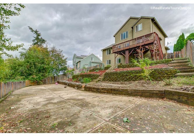 7521 Southwest Applegate Drive Beaverton, OR 97007 - Photo 31 of 32 Gallery Image 31