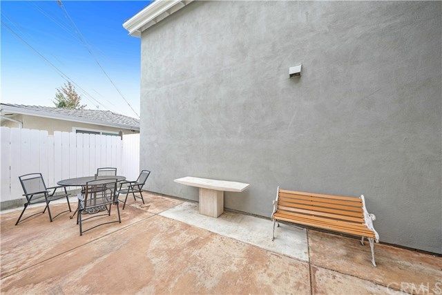 $820,000 | 209 Calabria Court, Costa Mesa, CA 92627