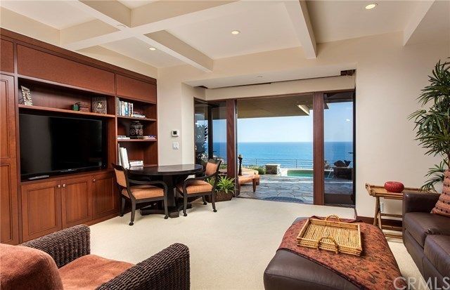 $9,100,000 | 1119 Emerald Bay, Laguna Beach, CA 92651