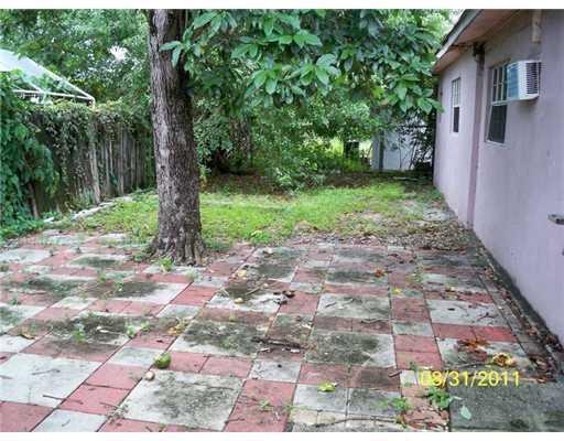 Driftwood Hollywood, FL 33024 - Photo 13 of 13