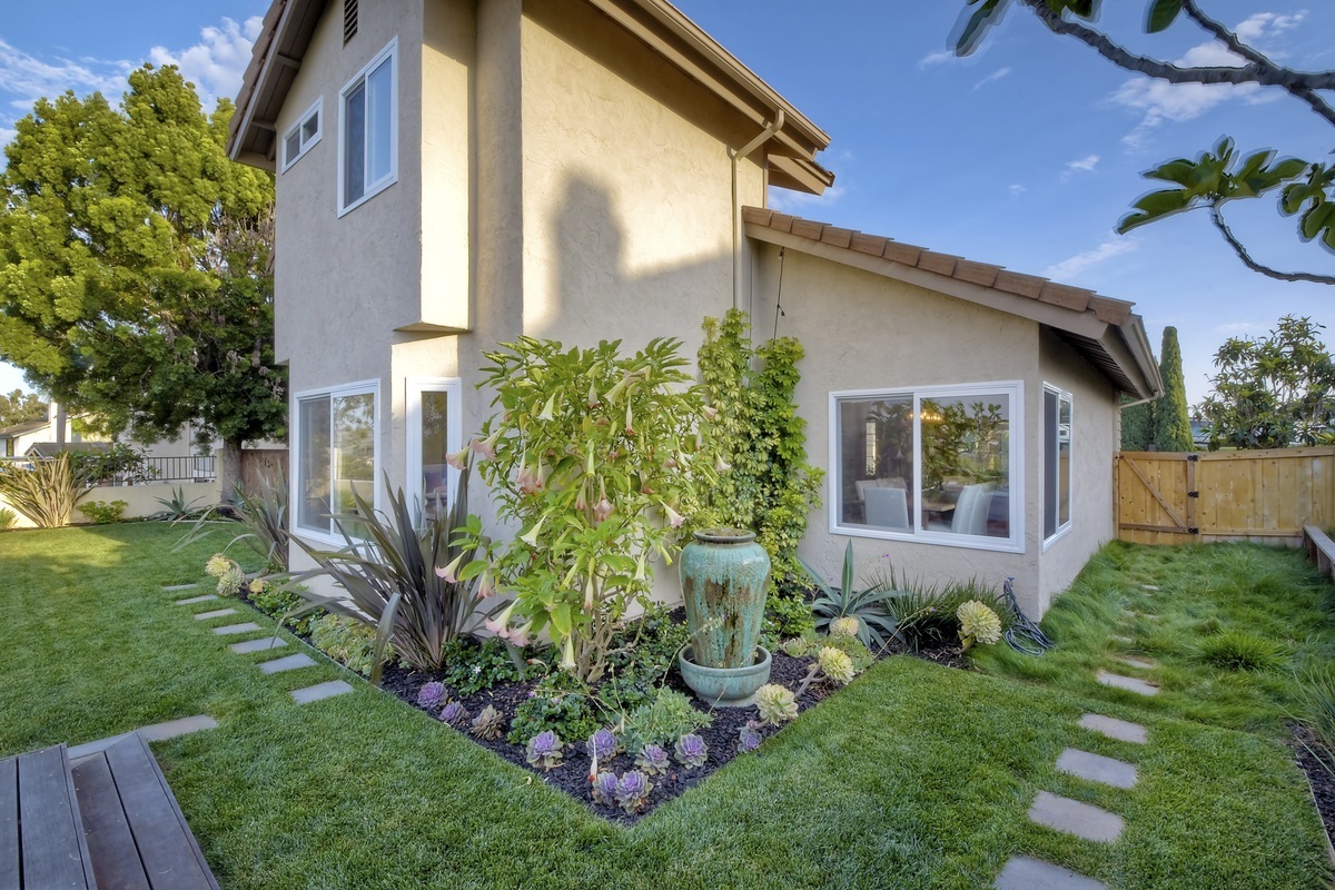 1888 High Ridge Avenue Carlsbad, CA 92008 - Photo 13 of 25 Gallery Image 13