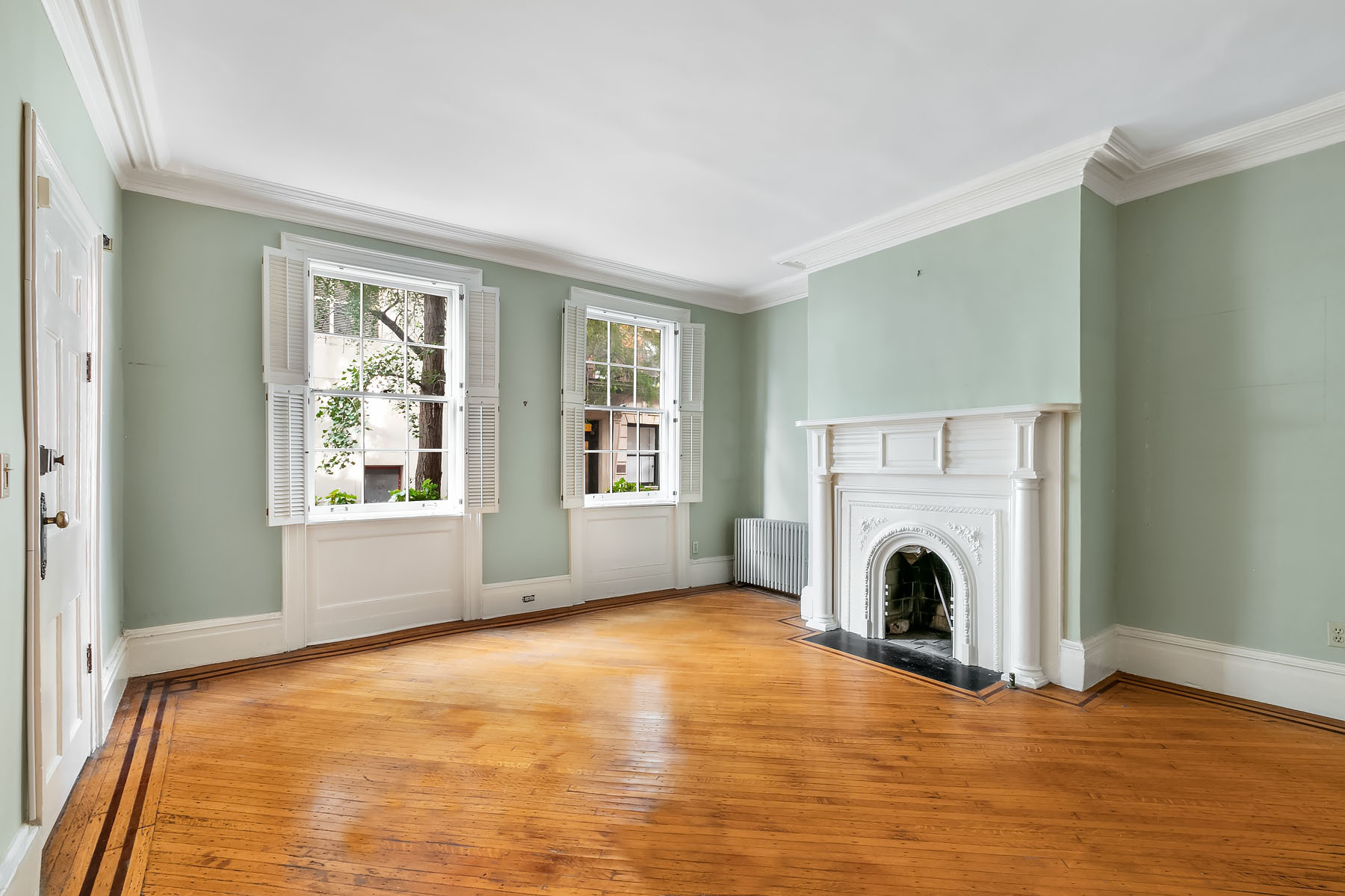 25 Barrow Street Manhattan, NY 10014 - Photo 2 of 13