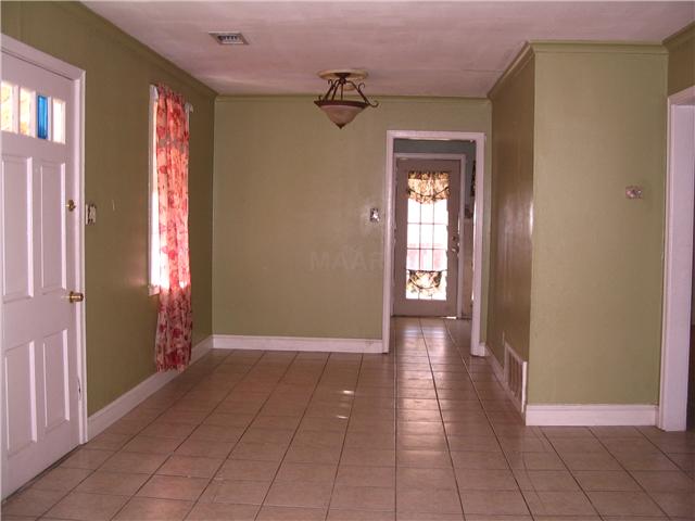 4288 Ferndale Road Memphis, TN 38122 - Photo 2 of 12