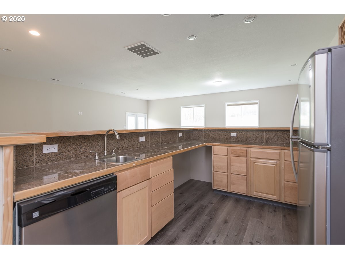 1250 Northwest Phillips Road Gaston, OR 97119 - Photo 23 of 32
