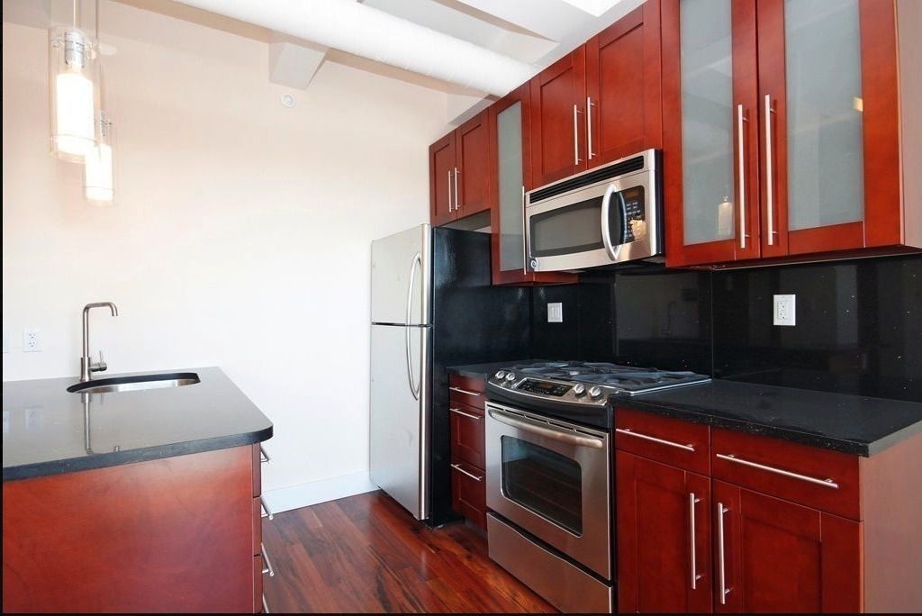 240 Meeker Avenue, Unit 54 Brooklyn, NY 11211 - Photo 4 of 8