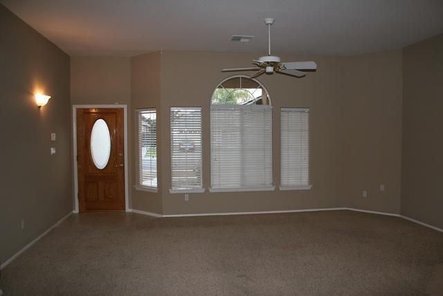 10808 Mirage Drive Bakersfield, CA 93311 - Photo 3 of 16