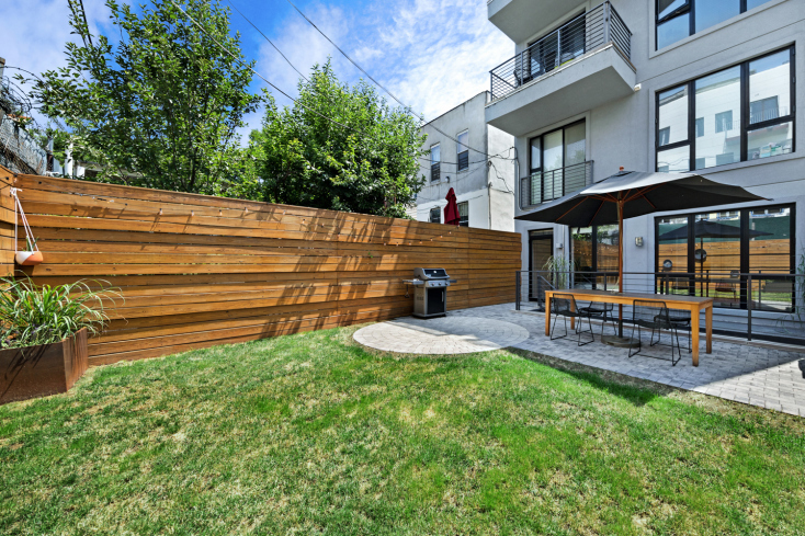 27 Dodworth St, Brooklyn, NY 11221 - Photo 2 of 3