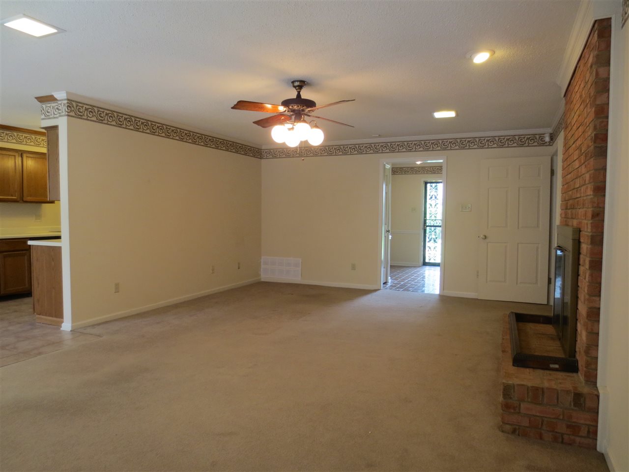 1929 Allenby Road Germantown, TN 38139 - Photo 16 of 25 Gallery Image 16