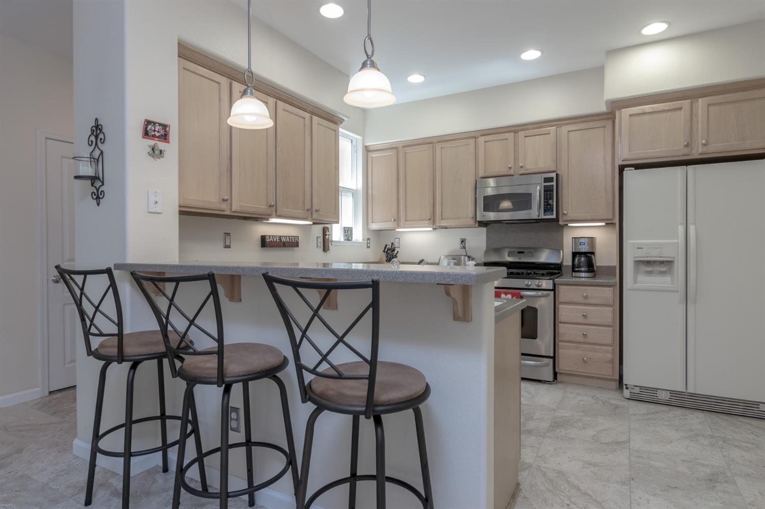 147 West Del Sol Lane Mountain House, CA 95391 - Photo 6 of 14