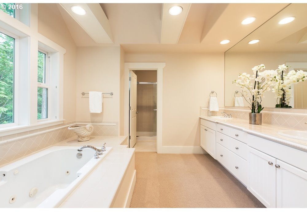 1139 Northwest Mayfield Road Portland, OR 97229 - Photo 20 of 26 Gallery Image 20
