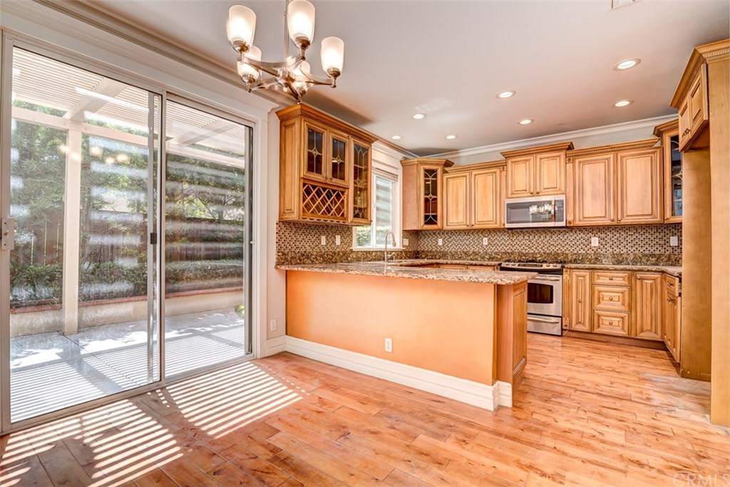 16 Amoret Drive Irvine, CA 92602 - Photo 2 of 16