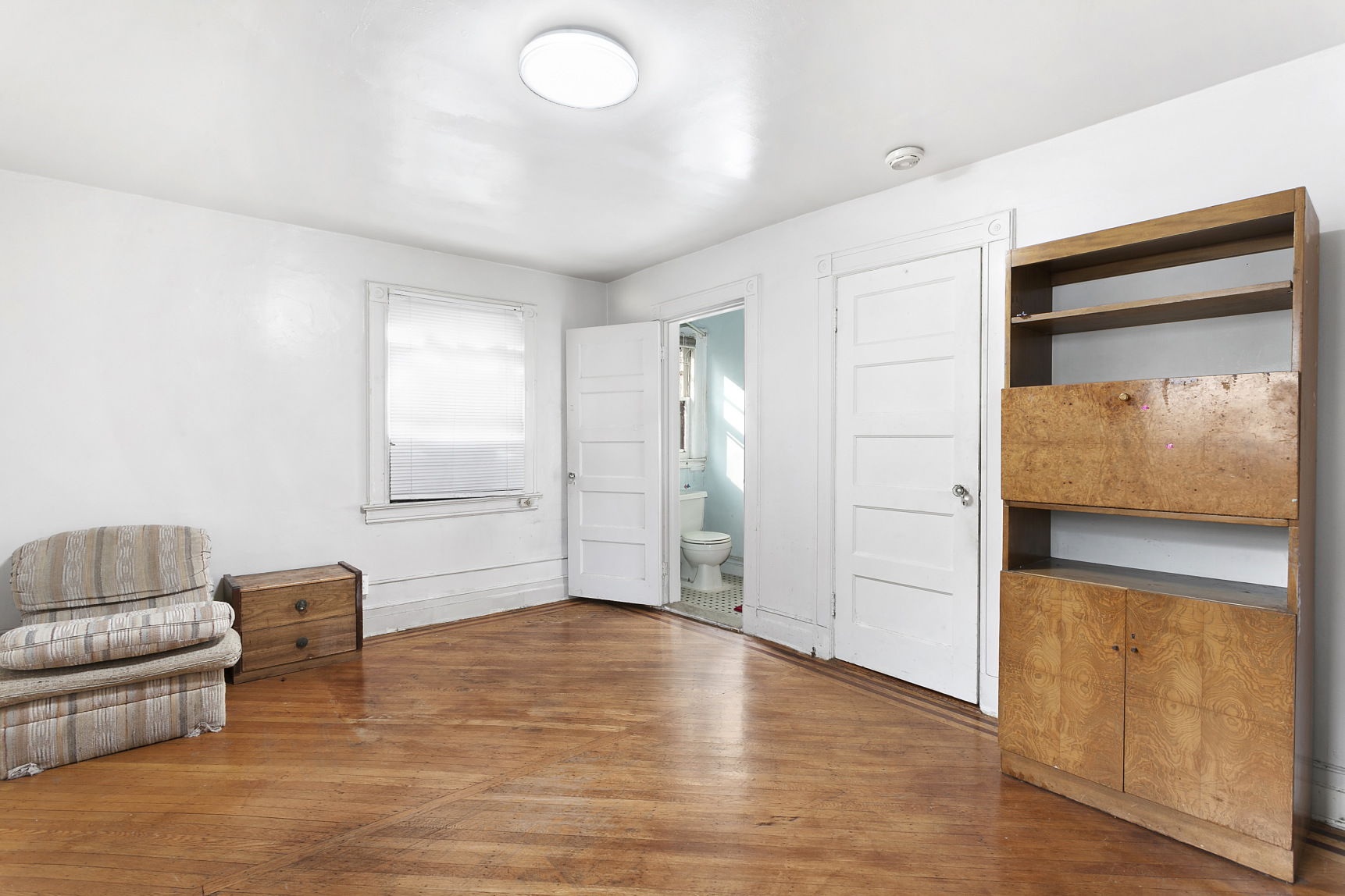 514 East 16th Street Brooklyn, NY 11226 - Photo 11 of 15