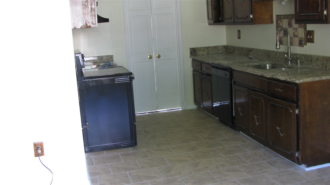 5012 Whitworth Road Memphis, TN 38116 - Photo 14 of 15 Gallery Image 14