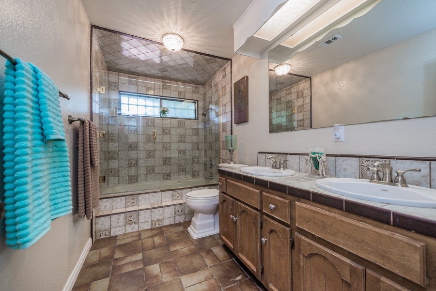 2375 La Cresta Road El Cajon, CA 92021 - Photo 14 of 25