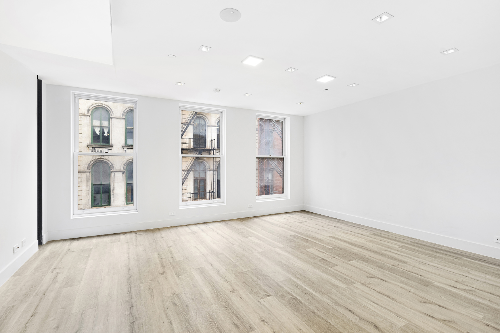 35 Walker Street, Unit 2 Manhattan, NY 10013 - Photo 2 of 17