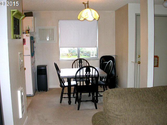 14095 Southwest Walker Road, Unit C24 Beaverton, OR 97005 - Photo 13 of 16 Gallery Image 13
