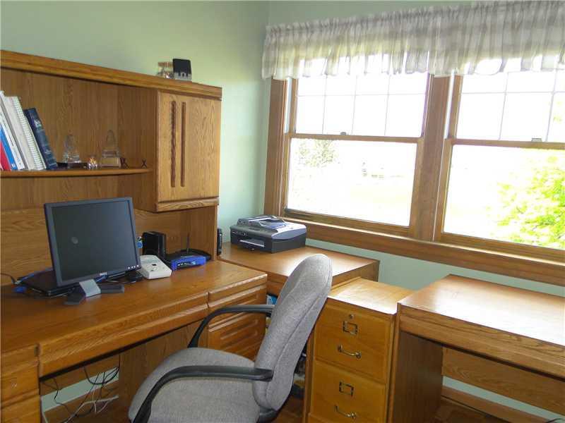 370 Fort Cherry Road McDonald, PA 15057 - Photo 20 of 25