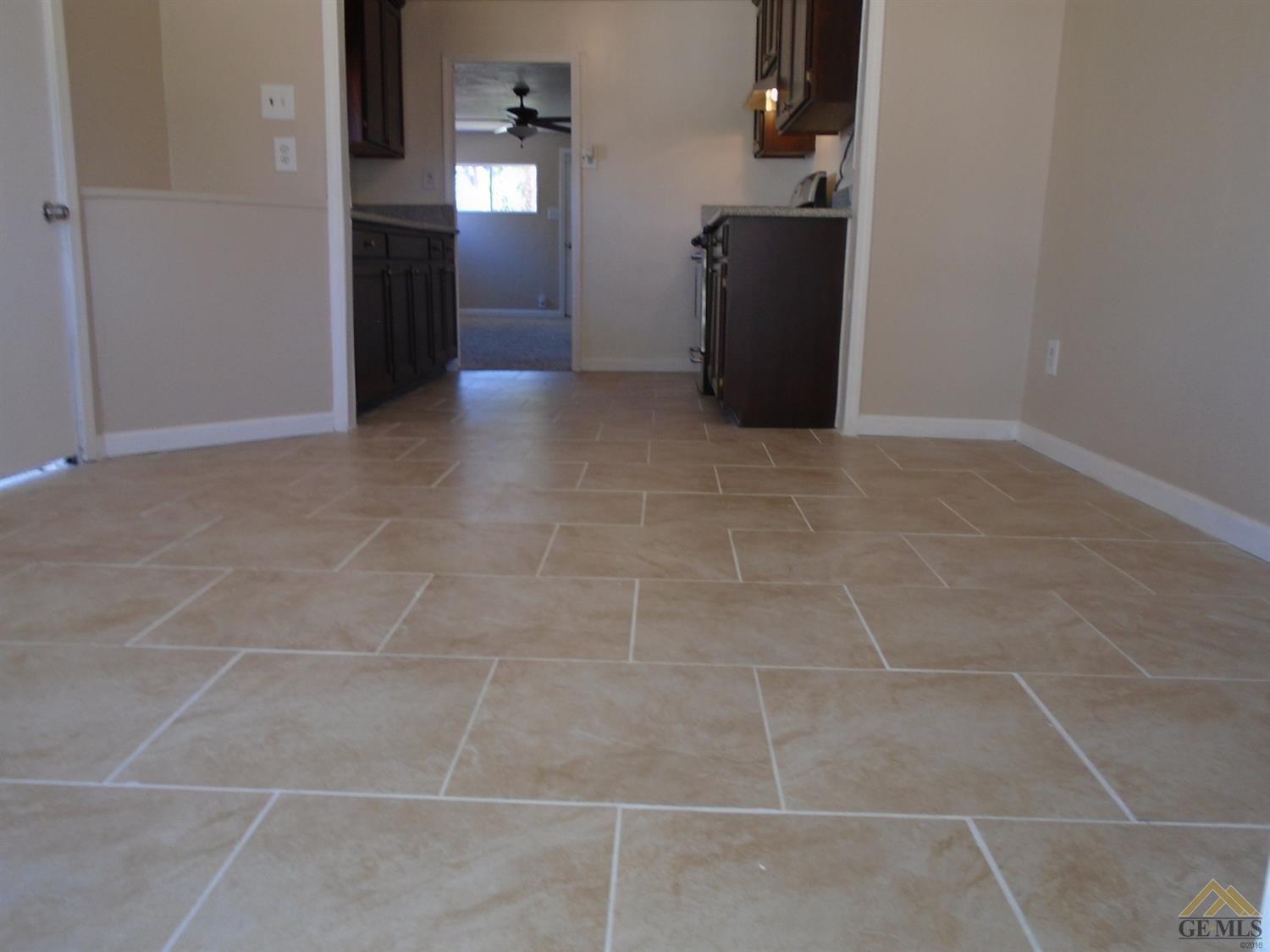 400 Decatur Street Bakersfield, CA 93308 - Photo 22 of 39 Gallery Image 22