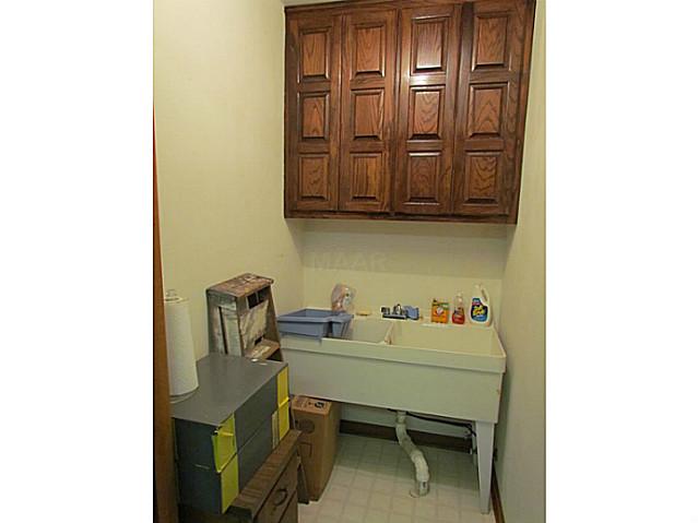 2888 Arkabutla Dam Road Coldwater, MS 38618 - Photo 17 of 24 Washroom in Garage