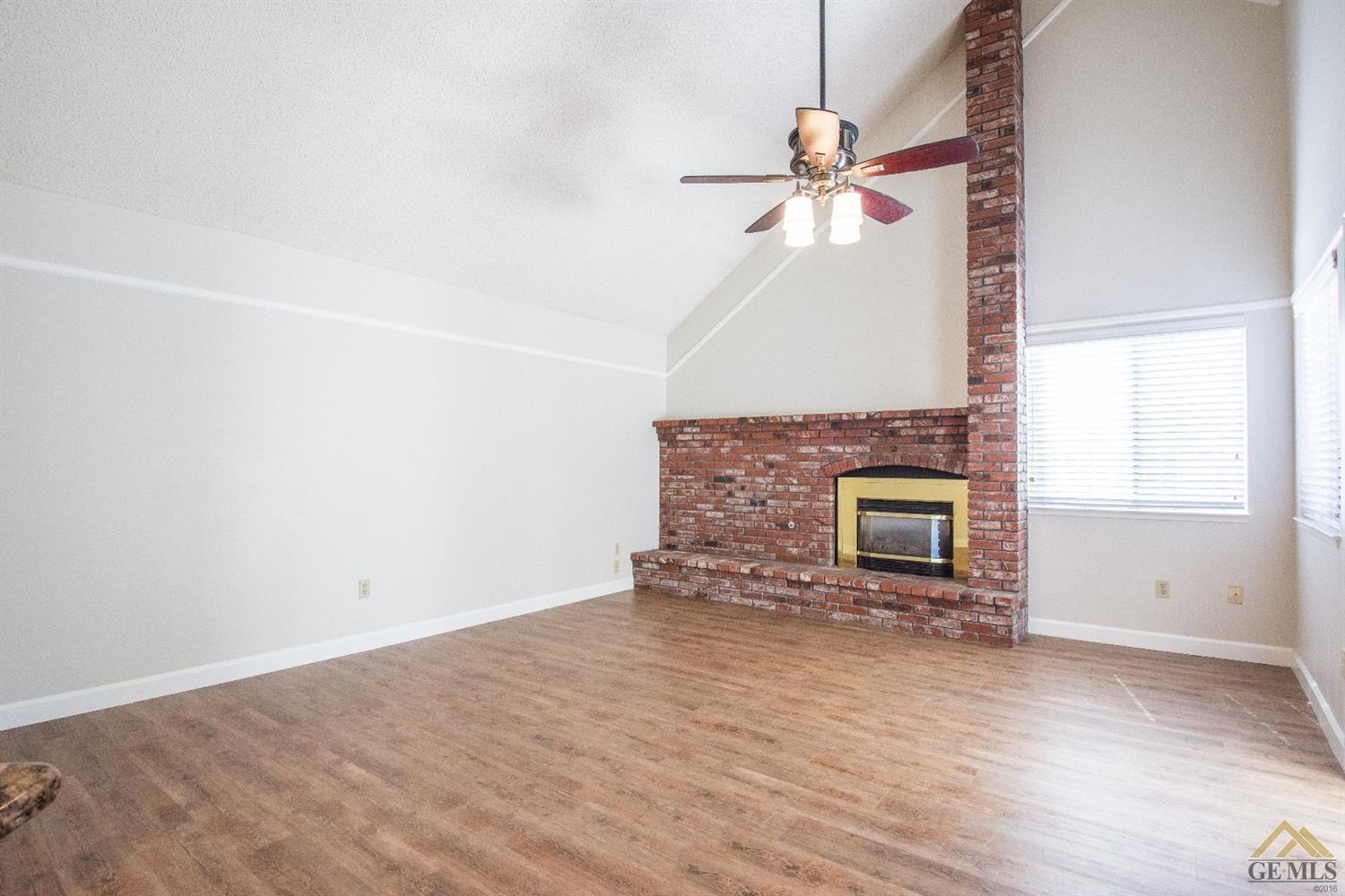 2501 Mountain Oak Road Bakersfield, CA 93311 - Photo 7 of 20