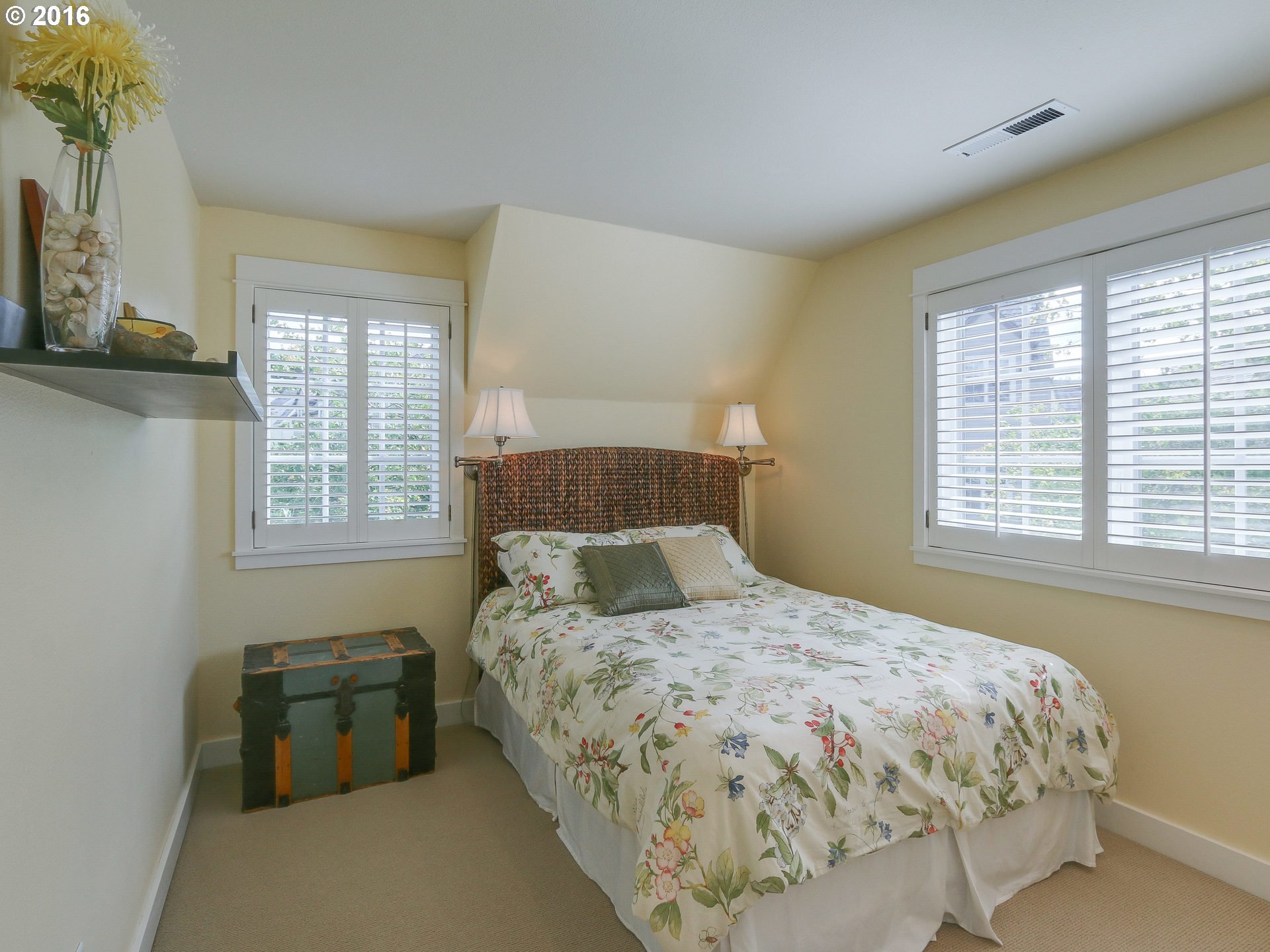 2309 Northwest Edgewood Place, Unit 31 Portland, OR 97229 - Photo 17 of 32