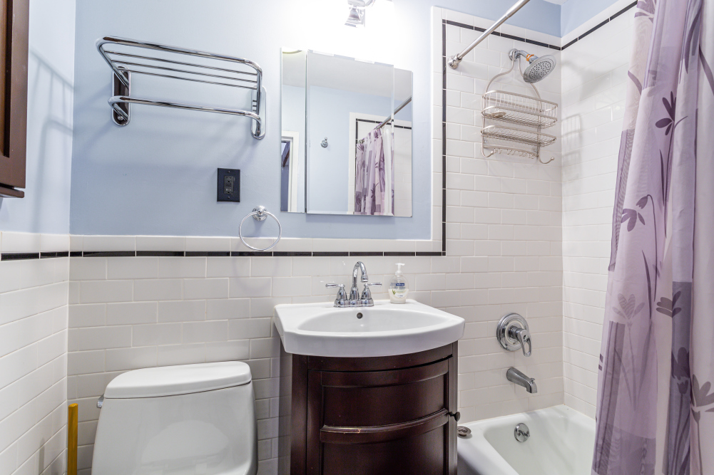 418 West 46th Street, Unit 1A Manhattan, NY 10036 - Photo 8 of 11