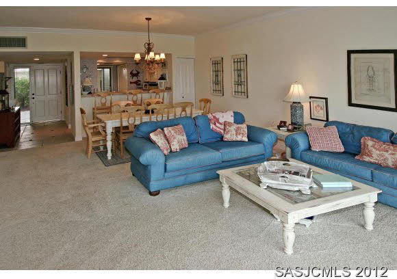 20 Dondanville Road St. Augustine, FL 32080 - Photo 10 of 25 Living Area