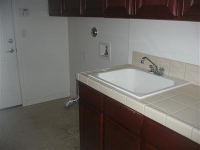3012 Crescent Ridge Street Bakersfield, CA 93313 - Photo 4 of 5 Gallery Image 4