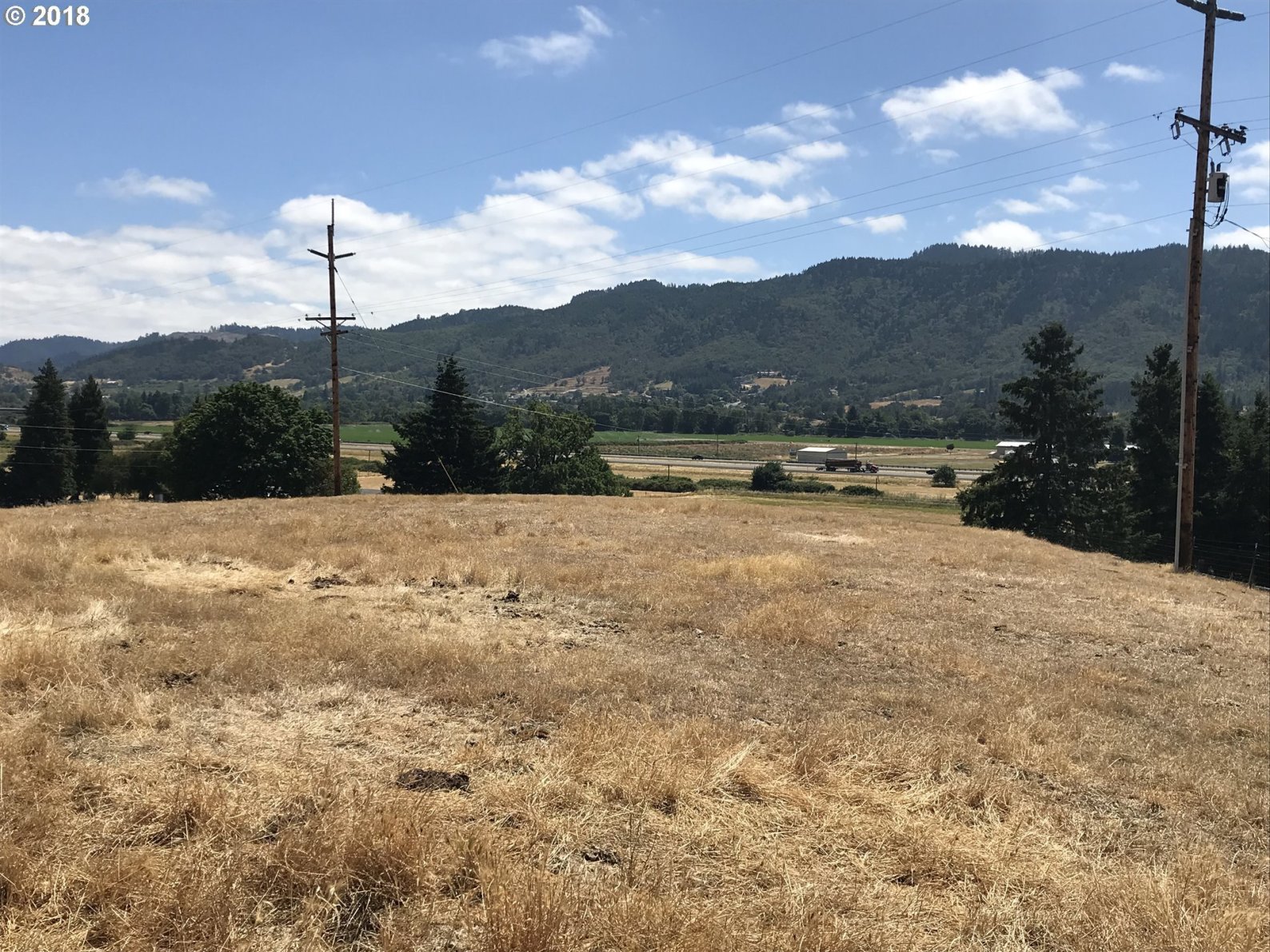 965 Weaver Road Myrtle Creek, OR 97457 - Photo 17 of 29