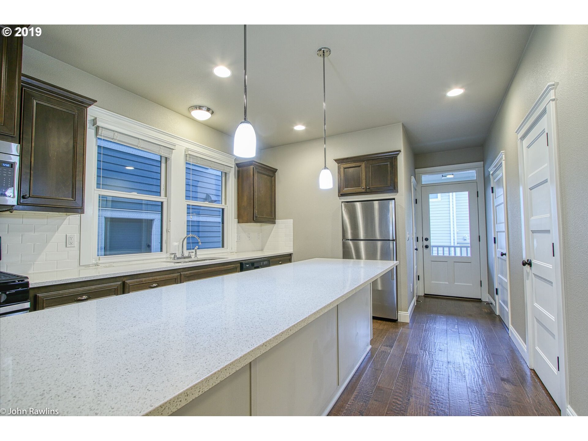 3312 Southwest 1st Avenue Portland, OR 97239 - Photo 7 of 20