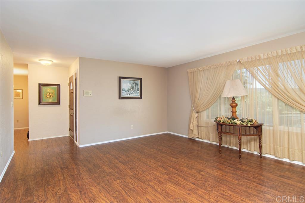 775 Arnold Way Alpine, CA 91901 - Photo 3 of 6