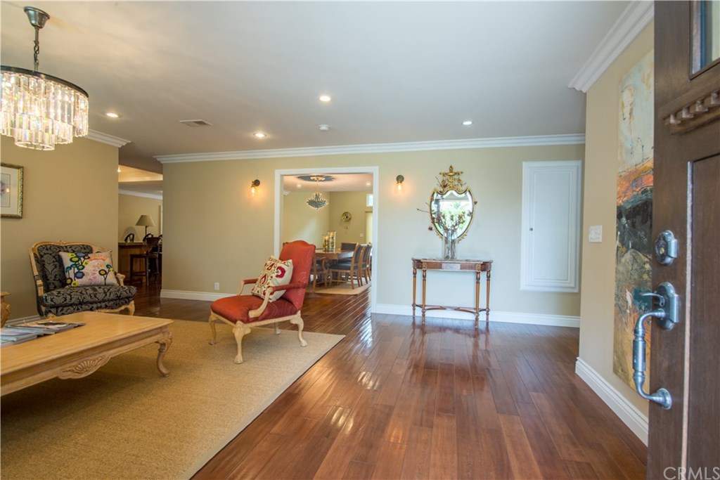 3675 Startouch Drive Pasadena, CA 91107 - Photo 4 of 31