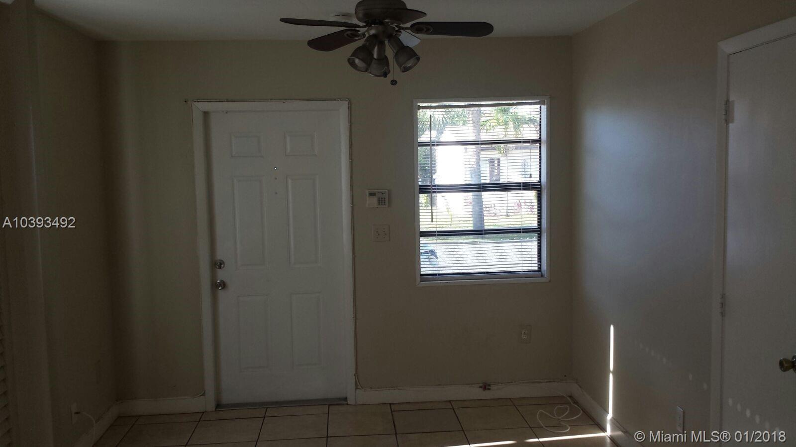 402 Phippen Waiters Road Dania Beach, FL 33004 - Photo 9 of 23 Gallery Image 9