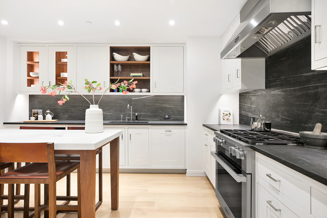 221 West 77th Street, Unit 4W Manhattan, NY 10024 - Photo 4 of 18