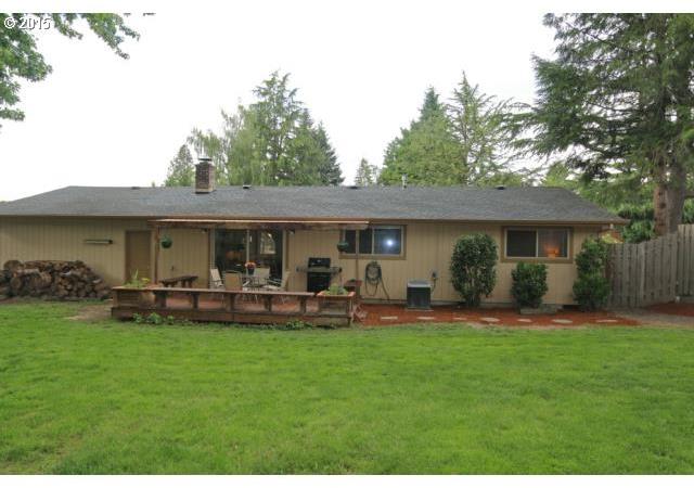 14370 Southwest Rochester Drive Beaverton, OR 97008 - Photo 9 of 13 Gallery Image 9