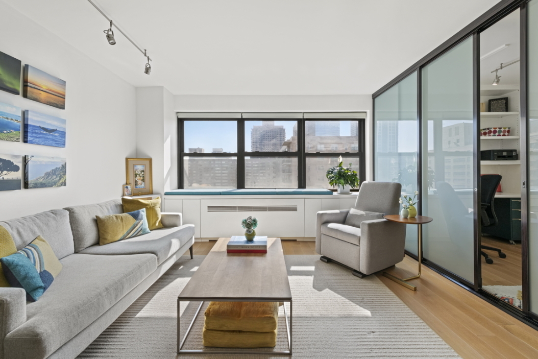 165 West End Avenue, Unit 28J Manhattan, NY 10023 - Photo 3 of 12