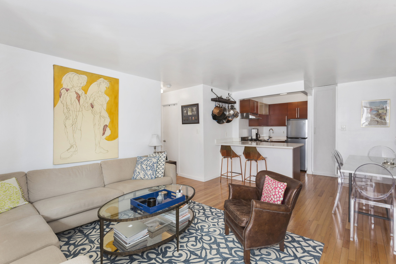 184 Thompson Street, Unit 4M Manhattan, NY 10012 - Photo 2 of 7