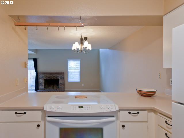 10225 Southwest Denney Road Beaverton, OR 97008 - Photo 6 of 16 Gallery Image 6