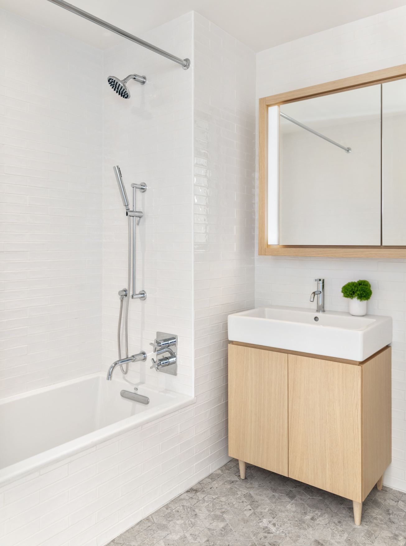 145 President Street, Unit 3B Brooklyn, NY 11231 - Photo 8 of 14