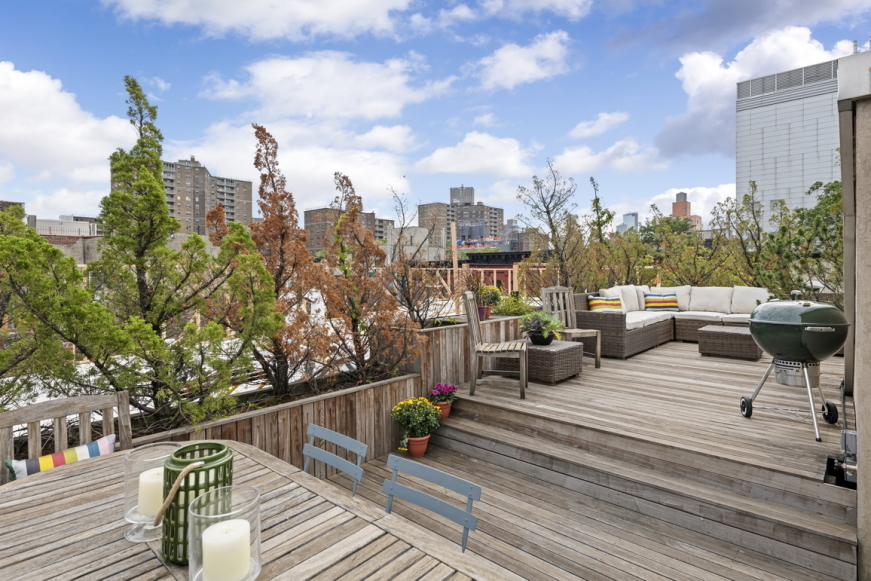 319 East 6th Street Manhattan, NY 10003 - Photo 23 of 26