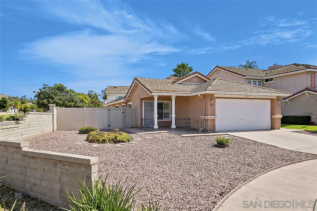204 Parkside Place Santee, CA 92071 - Photo 1 of 25