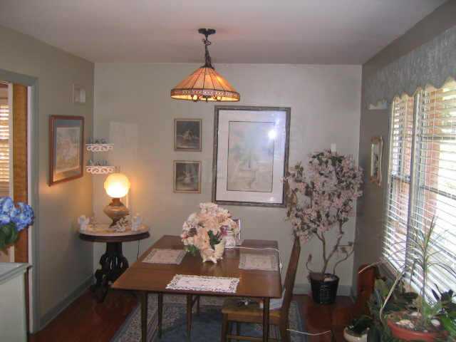 4476 East Dearing Road Memphis, TN 38117 - Photo 2 of 8