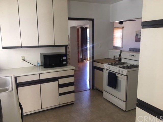 $815,000 | 43 Corona Avenue, Long Beach, CA 90803