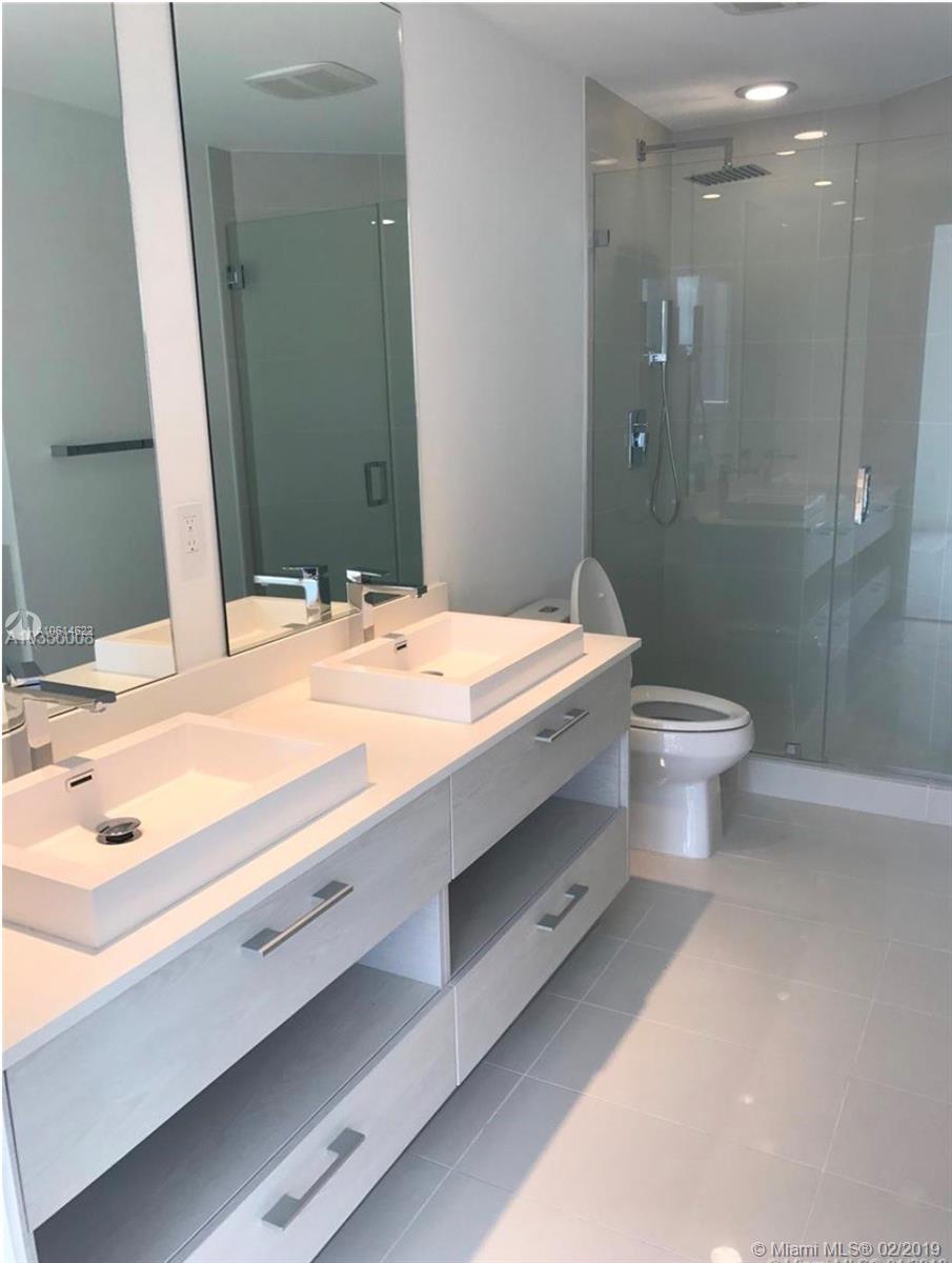 55 Southwest 9th Street, Unit 1003 Miami, FL 33130 - Photo 7 of 55