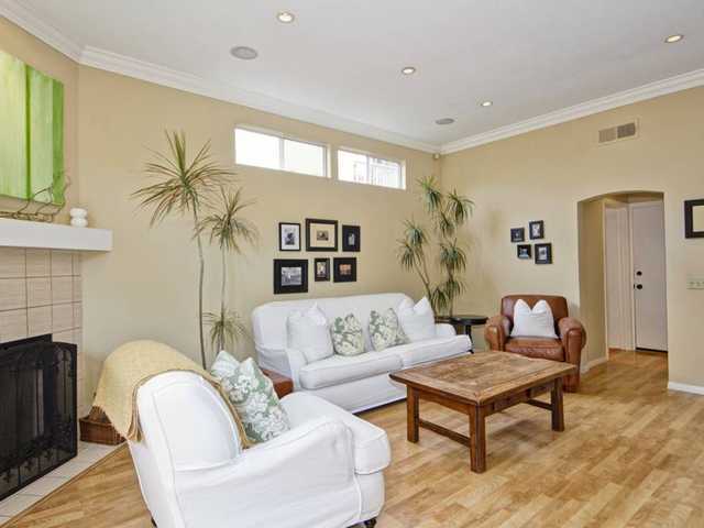 558 Melba Road Encinitas, CA 92024 - Photo 10 of 22 Family Room