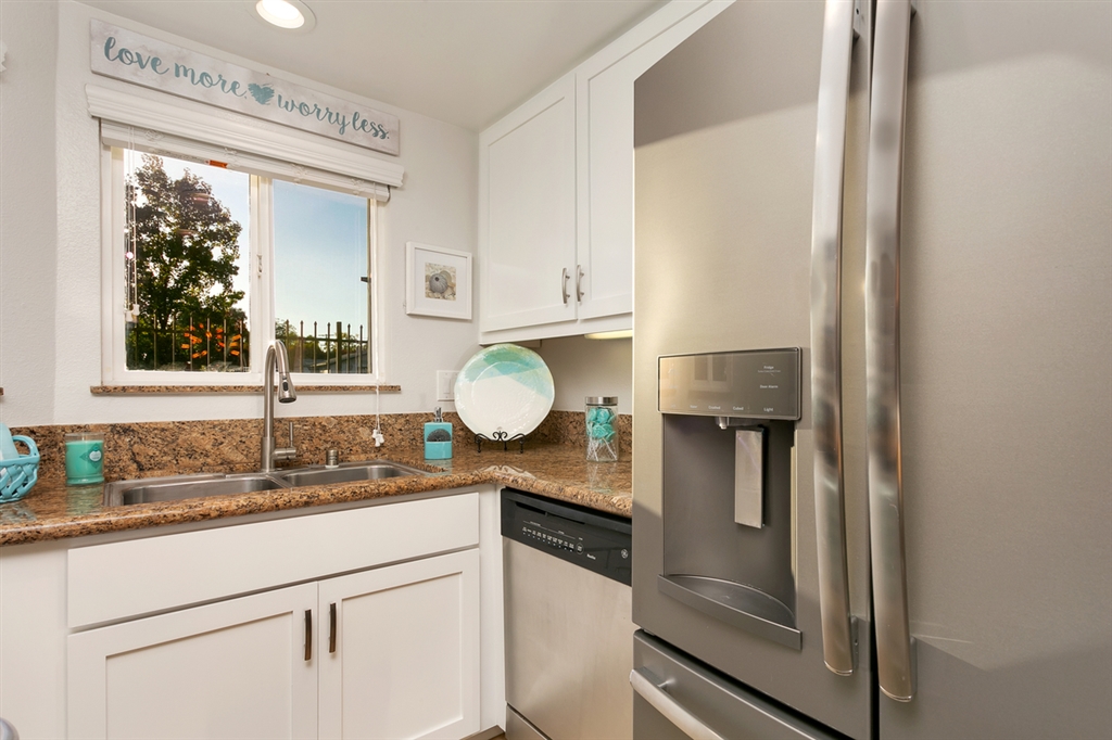 495 San Pasqual Valley Road, Unit 122 Escondido, CA 92027 - Photo 13 of 24