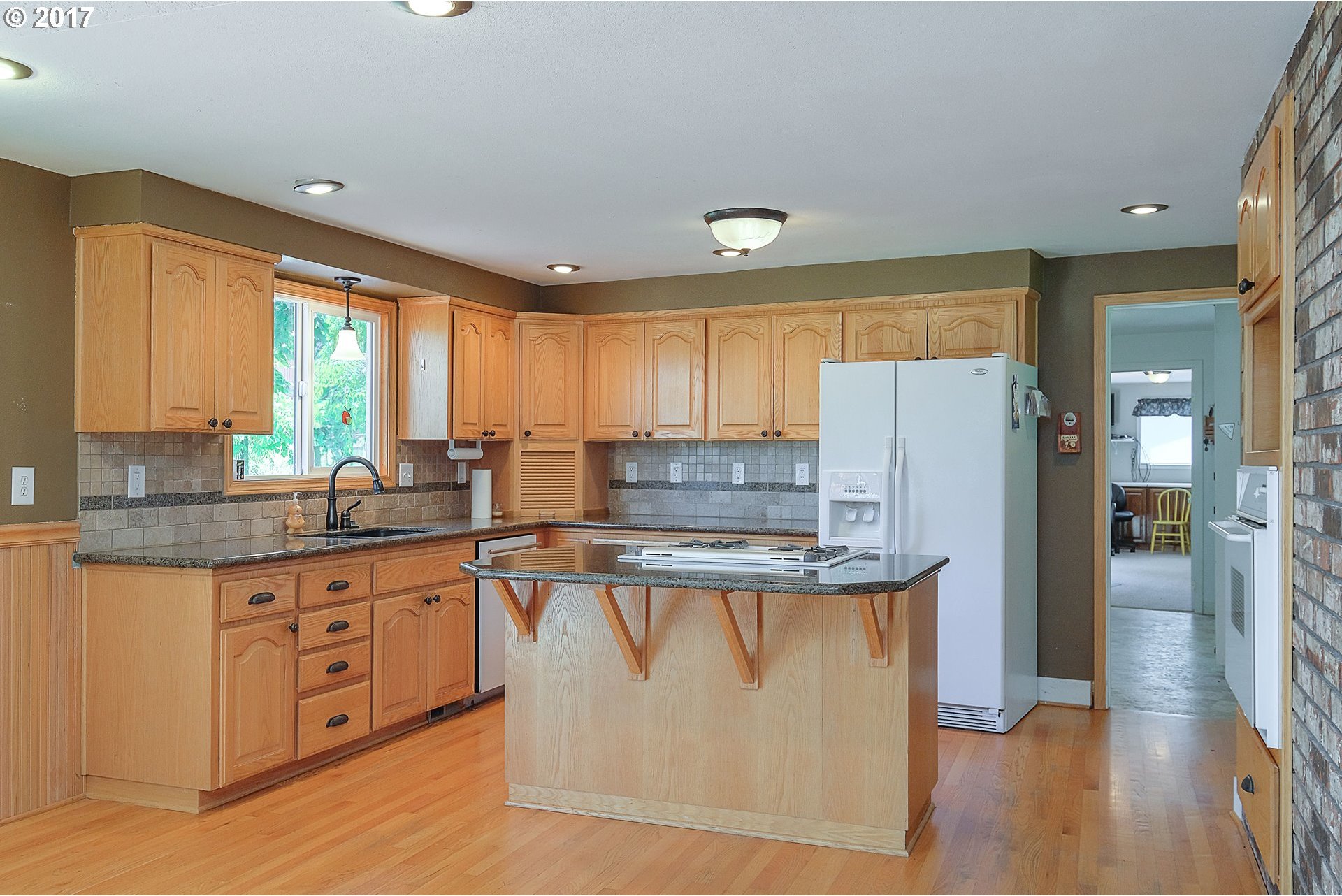 16722 Southeast Baxter Road Gresham, OR 97080 - Photo 10 of 26 Gallery Image 10